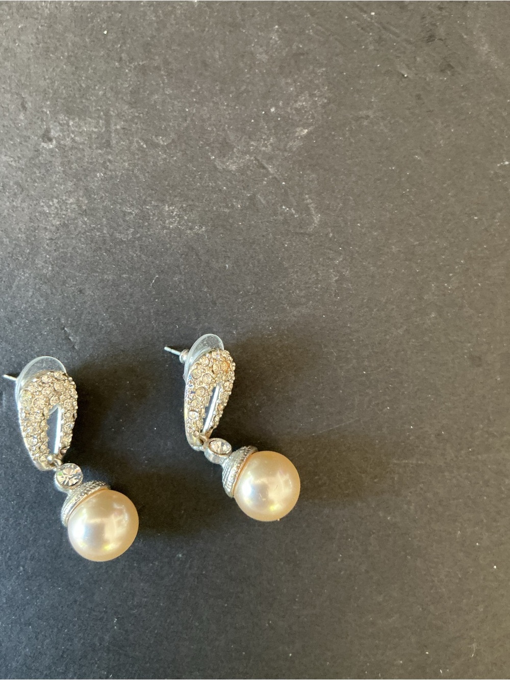 Source Unknown Pearl Drop Earrings with Crystal Accents - Silver & Ivory
